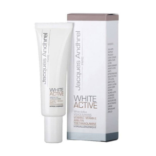 کرم مناسب لک های پوستی ژاک آندرل