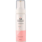 فوم شوینده صورت و بدن مدیلن مناسب پوست خشک حجم 200 میلی لیتر